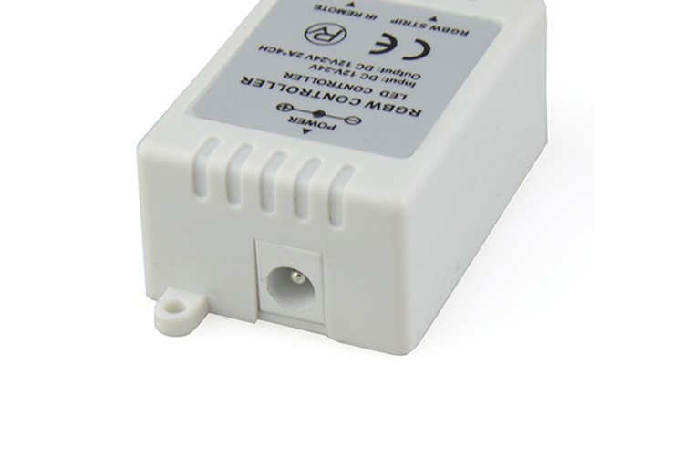 RGBW Controller 40 Keys IR Remote DC12 24V Input For SMD 5050 LED Strip Lights CR03