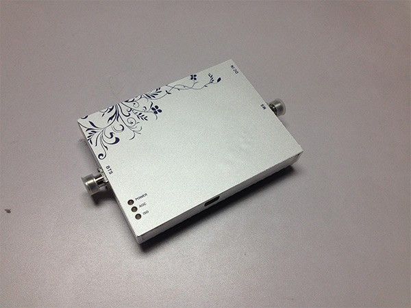 Sale GSM Repeater GSM 900mhz Single Band Booster 25 dBm High Output Power 75 dB Gain Mobile Signal