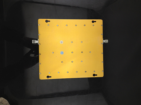 70db Gain 27dbm Output GSM DCS Signal Repeater Dual Band GSM 900Mhz 1800Mhz Signal Booster (this item will be discontinued)
