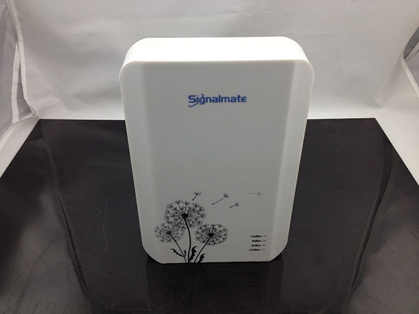 NEW 3G Signal Repeater WCDMA 2100Mhz 55db Gain Built in Antennas UMTS 2100 Signal Booster 3G Cell Phone Signal Amplifier