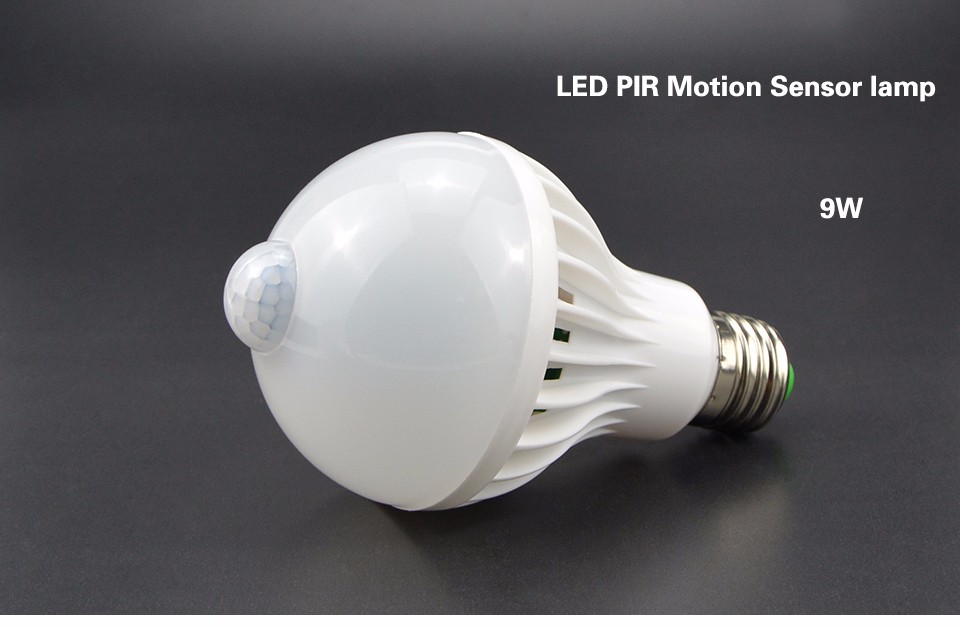 NEW Night light E27 220V Sensor LED Lamp Bulb PIR Infrared Motion Sound Light Sensor Control auto Body Detection SMD 5730