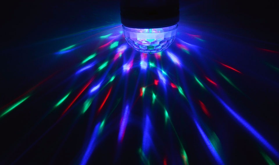 E27 3W LED lamp RGB Auto Rotating Stage light Holiday Bulb AC85V 265V For Home Decoration Disco DJ Party Dance lighting